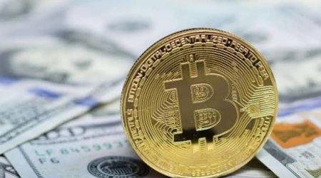 Стоимость биткоина продолжает бить рекорды