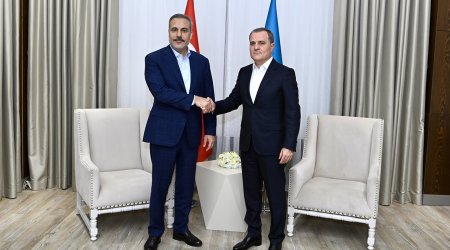 Türkiyə və Azərbaycan xarici işlər nazirləri Qəbələdə görüşüb