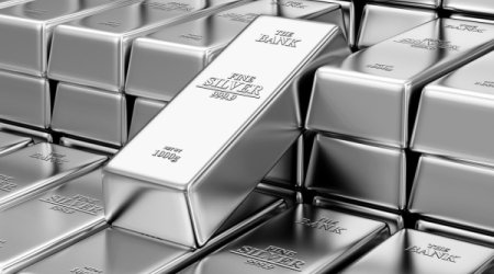 Цена на серебро взлетела