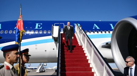 Президент Ильхам Алиев прибыл с рабочим визитом в Египет