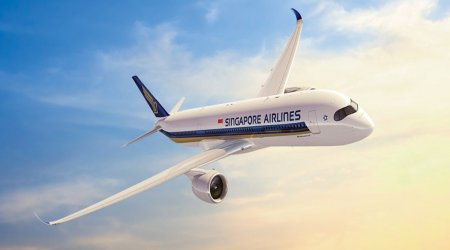 Самолет, выполнявший рейс Манчестер–Сингапур, совершил вынужденную посадку в Баку