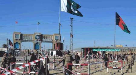 Pakistan-Əfqanıstan sərhədində kamikadze hücumu olub, 7 nəfər ölüb