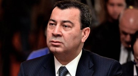 Deputat: Prezident Əliyev iqtisadi məsələləri siyasiləşdirmir
