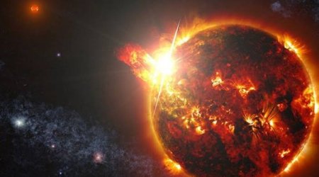 На Солнце произошли две сильные вспышки