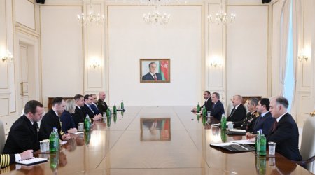 Prezident ABŞ Mərkəzi Komandanlığının komandanını qəbul edib