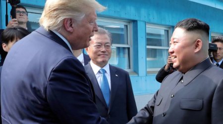 Трамп все еще хочет поговорить с товарищем Кимом