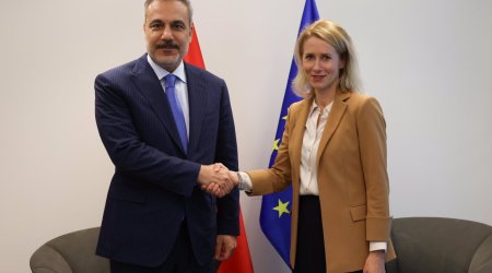 Hakan Fidan Lüksemburqda Aİ-nin ali nümayəndəsi ilə görüşüb