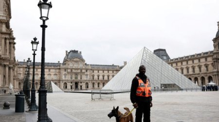 Названа сумма ущерба от ограбления Лувра - Oбновлено