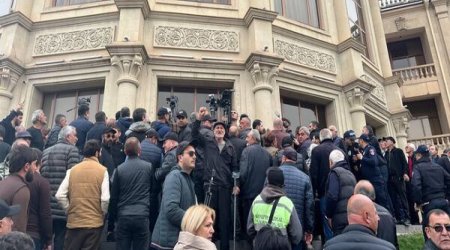 Gümrüdə etiraz aksiyasında iştiraka görə 37 nəfər saxlanılıb