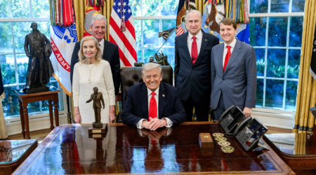 Tramp “Sülh Memarı” mükafatına layiq görülüb