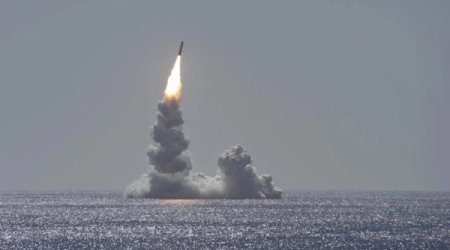 Лондон предлагает делить ядерное оружие с Берлином