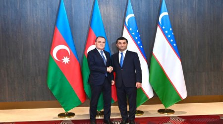 Azərbaycan və Özbəkistan XİN rəhbərləri Səmərqənddə görüşüb