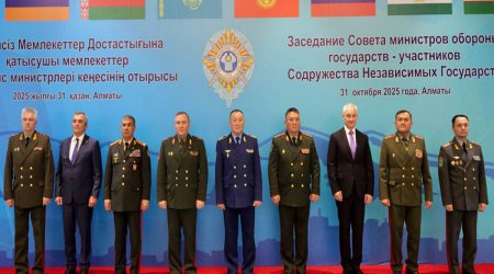 

Министр обороны Азербайджана находится с визитом в Казахстане
