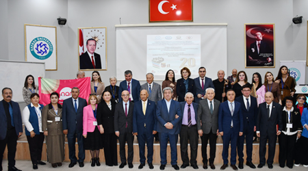 “Nar” Azərbaycan dilinə həsr olunmuş beynəlxalq simpoziuma dəstək olub