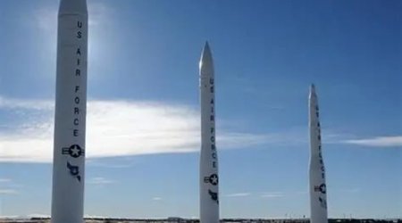 США запускают грозную ракету