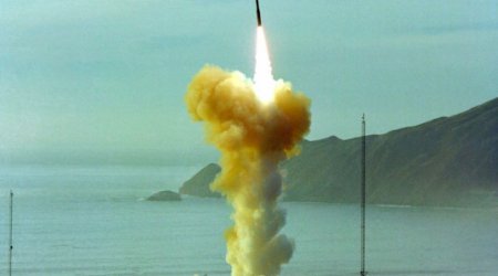 ABŞ ilk qitələrarası ballistik raket sınağını həyata keçirməyə hazırlaşır