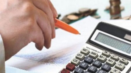 Limit for cashless transactions raised from 200,000 to 400,000 manats — tax official