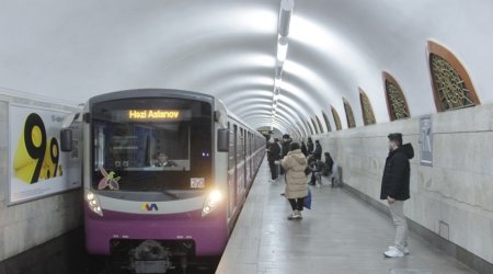 Бакметрополитен продлил работу на час в День Победы