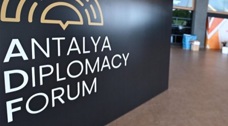 Азербайджан и Армения могут встретиться в Анталье
