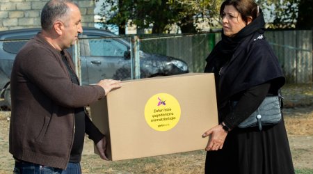 Yelo Bank Xocavənddə yaşayan şəhid ailələrinə Zəfər sovqatı təqdim edib