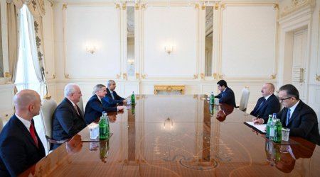 
Prezident ABŞ-ın İsa Məsihin Sonuncu Gün Müqəddəsləri Kilsəsinin nümayəndə heyətini qəbul edib