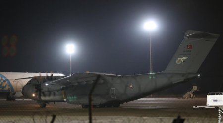 Türkiyə hərbçilərinin cənazələri olan təyyarə Tbilisidən Ankaraya çatıb - Yenilənib