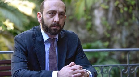 Ереван и Баку продолжают обсуждать подписание итогового мирного договора