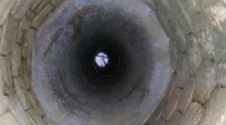 Bərdədə quyuya düşən 3 yaşlı uşaq ölüb