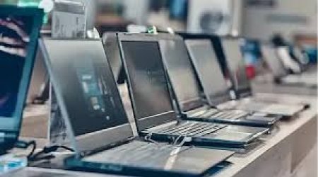 Azərbaycanda notbuk istehsalı 16 dəfəyə yaxın artıb