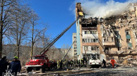 
Rusiyanın Ukraynada yaşayış binasına hücumunda ölənlərin sayı 20-yə çatıb