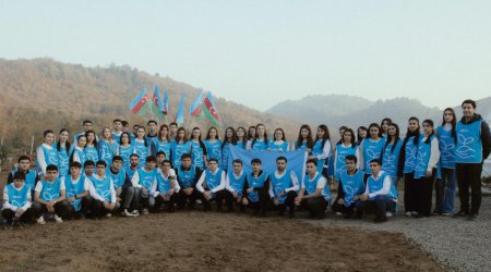 
Leyla Əliyeva, Arzu Əliyeva və Alena Əliyeva Lənkəranda ekoloji aksiyalarda iştirak ediblər