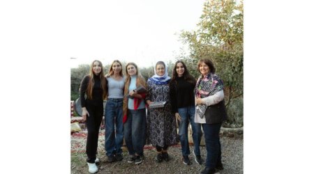 Leyla Əliyeva, Arzu Əliyeva və Alena Əliyeva Lənkəranda fermer təsərrüfatı ilə tanış olublar