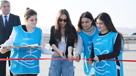 Leyla Əliyeva Qaradağda yeni parkın açılışında