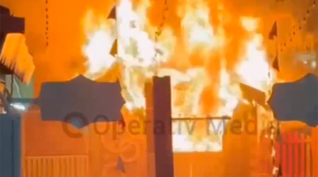 “Soyuq Əllər, İsti Ürək” yarmarkasındakı yanğında bir nəfər tüstüdən zəhərlənib - Yenilənib