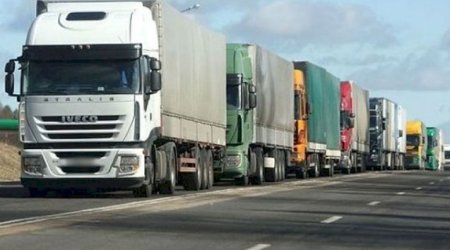 Gürcüstan gömrüyündə saxlanılan Azərbaycanın yük avtomobilləri sərbəst buraxılıblar - Yenilənib