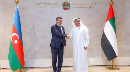 Fərid Əhmədov BƏƏ-nin ədliyyə naziri ilə görüşüb