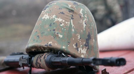 Ermənistanda hərbçilər minaya düşüb