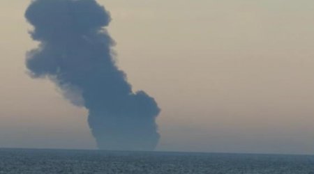 Следовавший в Новороссийск танкер вспыхнул у берегов Турции