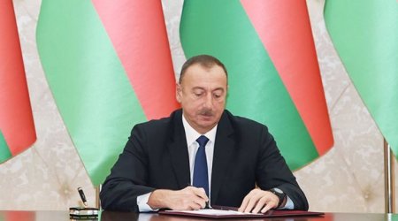 Prezident Ramiz Mehdiyevin oğlunu vəzifəsindən azad edib - Sərəncam