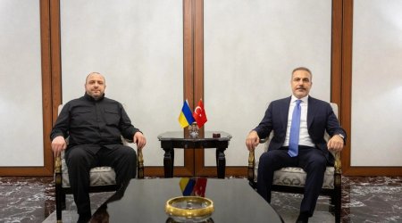 Hakan Fidan Rüstəm Umerovla görüşüb