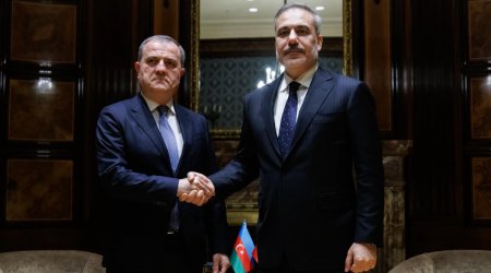 Bayramov Hakan Fidanla görüşüb