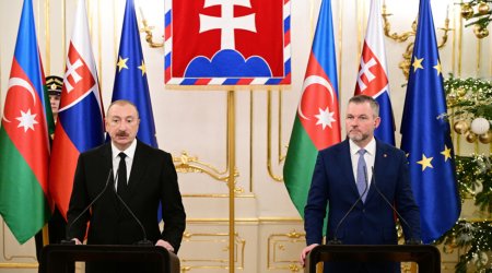 Azərbaycan və Slovakiya prezidentləri mətbuata bəyanatlarla çıxış ediblər - Yenilənib