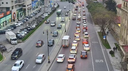 On bir yolda tıxac var - Siyahı