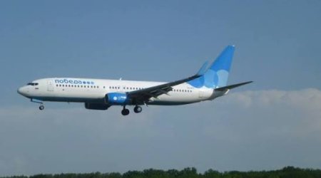 Moskvadan Səmərqəndə uçan təyyarə Buxarada məcburi eniş edib