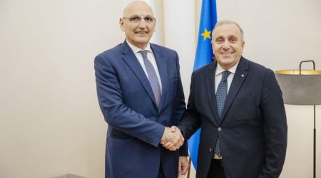 Elçin Əmirbəyov Polşada işgüzar səfərdə olub