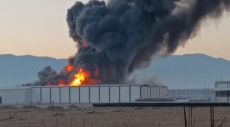 Türkiyədə fabrikdə güclü yanğın baş verib