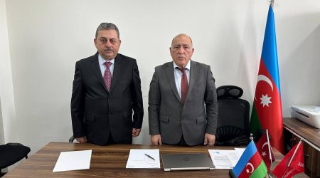 Pənah Hüseyn istefa verib