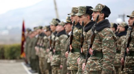 Ermənistanda hərbi xidmətin müddəti azaldılıb