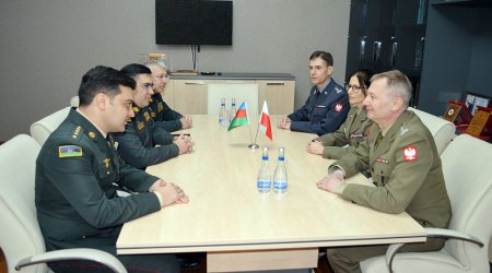 Азербайджан и Польша обсудили сотрудничество в сфере военной медицины
