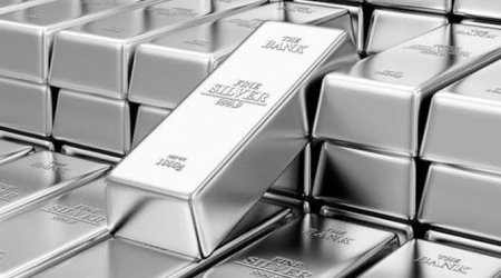 Gümüşün qiyməti tarixi maksimumunu yeniləyib